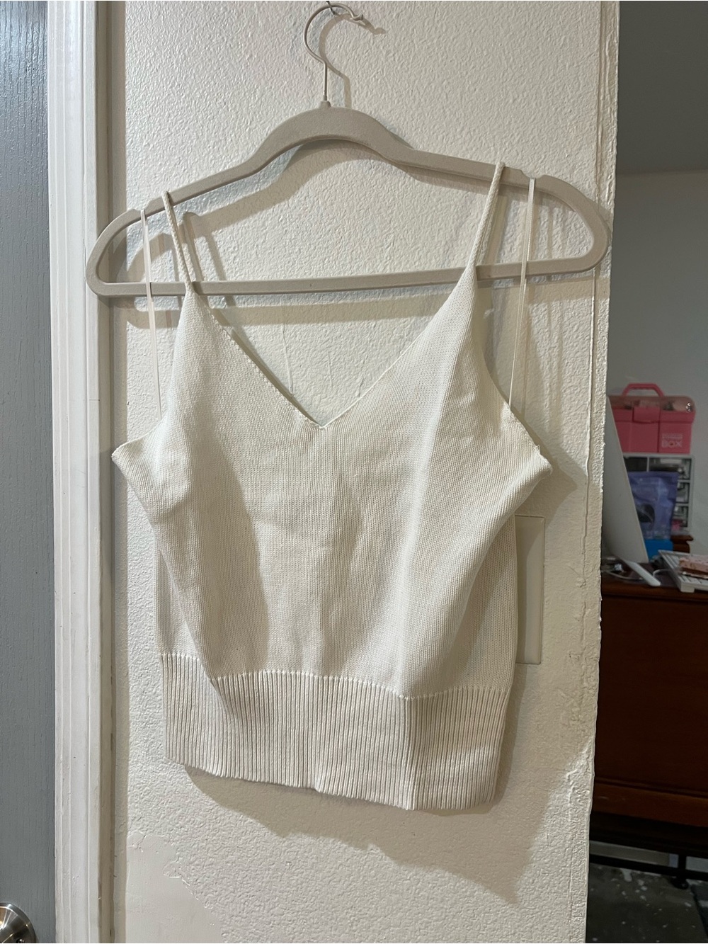 Gianni Bini Cream V-Neck Knit Cami